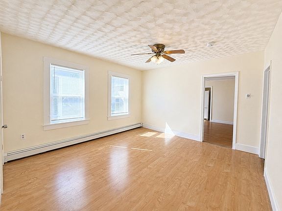 4th image of 33 S Whipple St