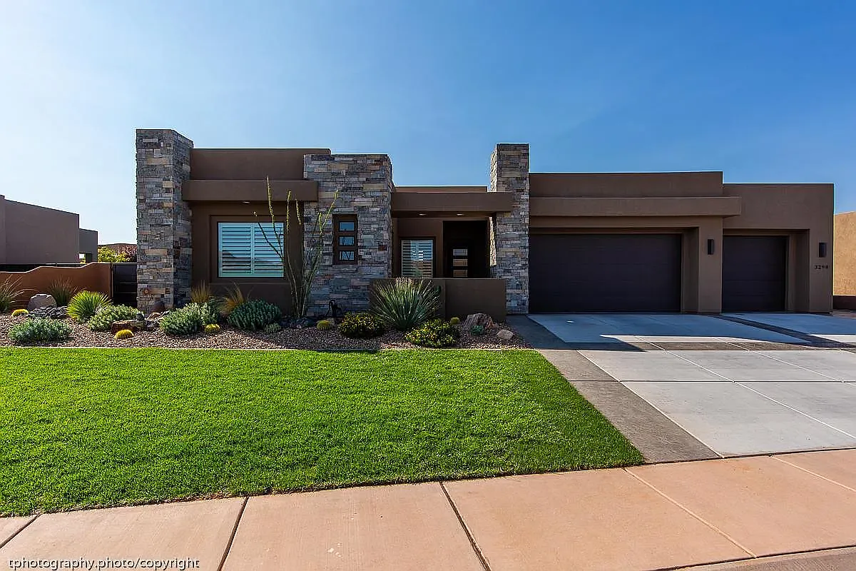3298 S Red Rock Way — Photo 1