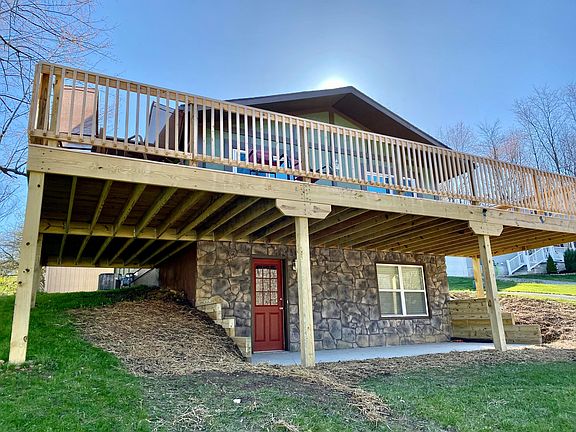 2nd image of 632 Baldwin Heights Cir