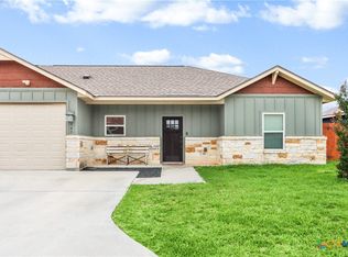 145 Navarro Xing, Seguin, TX 78155