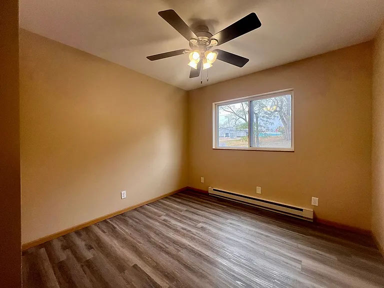 96 Valley Ln — Photo 11