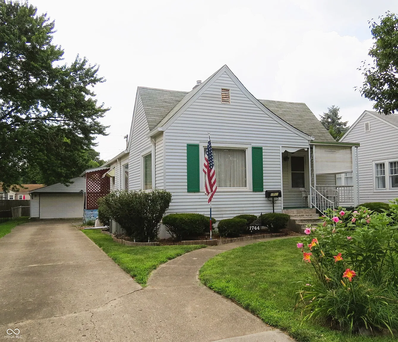 1744 N Norfolk St photo 1