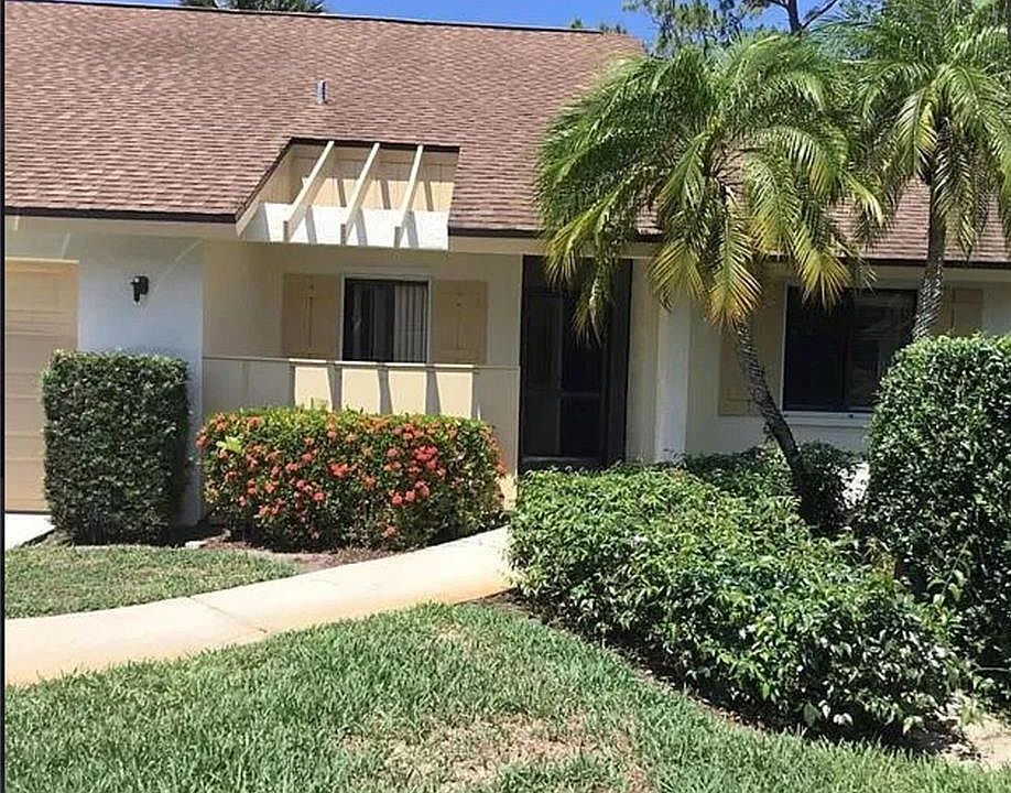 1st image of 6068 Huntington Woods Dr #15