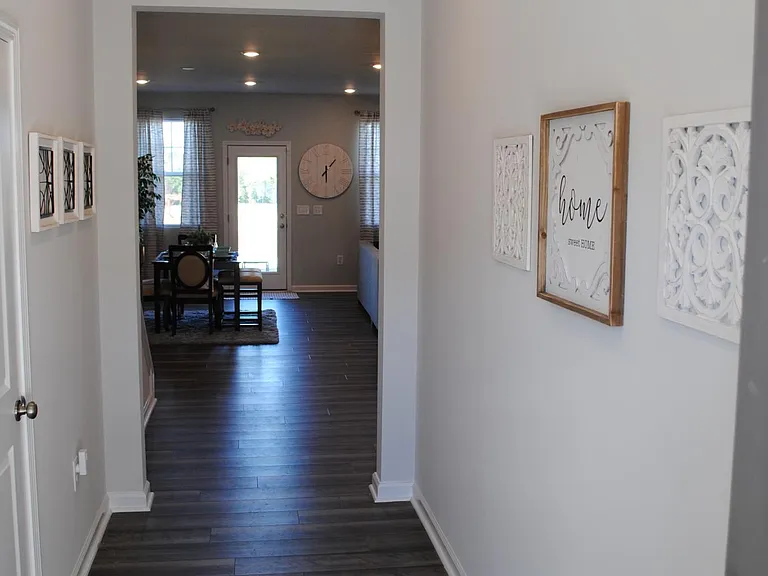 5045 Tura St — Photo 20