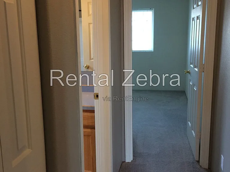 2279 NE Cherry Loop — Photo 12