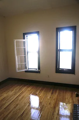 Rented by Nooklyn NYC LLC | media 16