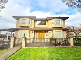 733 Macdonald Ave, Burnaby, BC V5C6N6