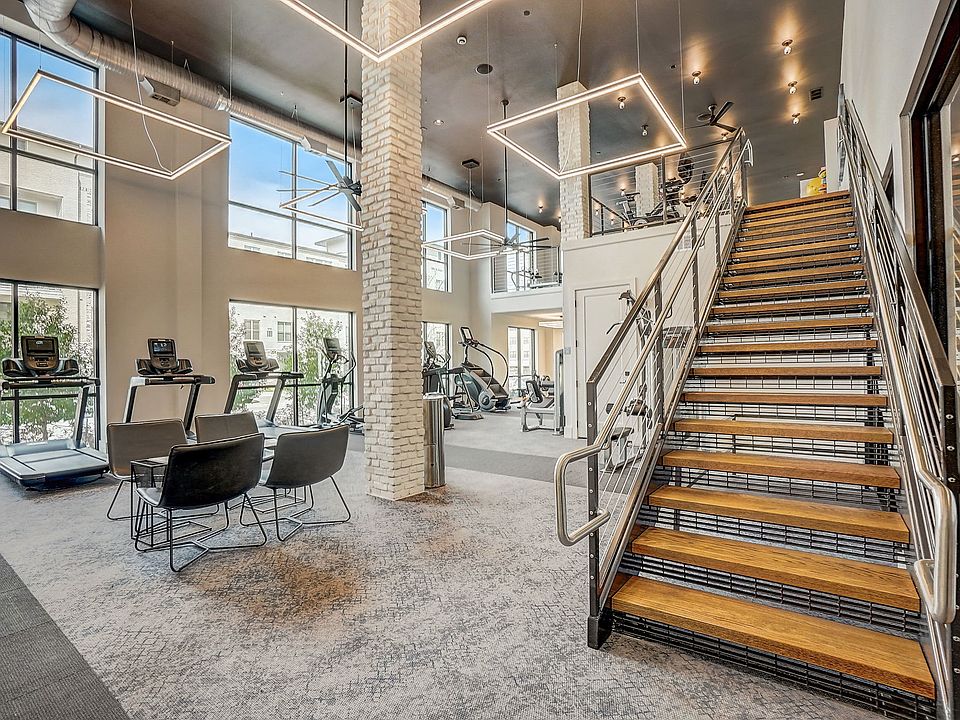 Aurora Watson Branch, Mansfield, Texas