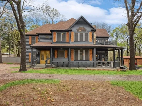 223 Oklahoma Ave, Pottsboro, TX 75076