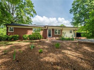 1401 Walnut St, Reidsville, NC 27320