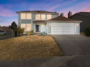 1212 SW 349th St, Federal Way, WA 98023