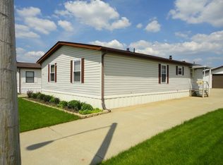 1018 S 9th St, Dekalb, IL 60115