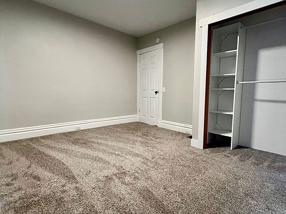 5th image of 707 McCourtie St Unit 1