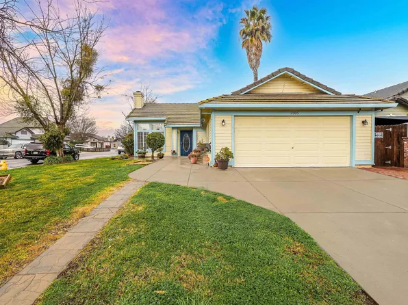 2305 Park Faith Ln, Modesto, CA 95358
