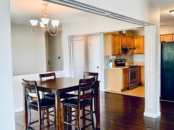 dinning room with kitchen