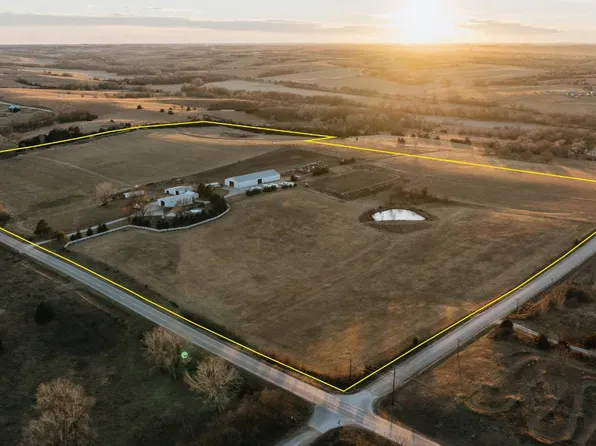 8763 SW 98th St, Denton, NE 68339