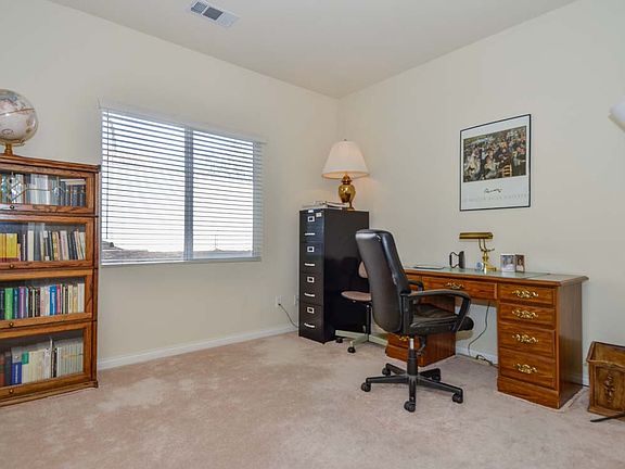 5th image of 1340 Deerbrook Dr