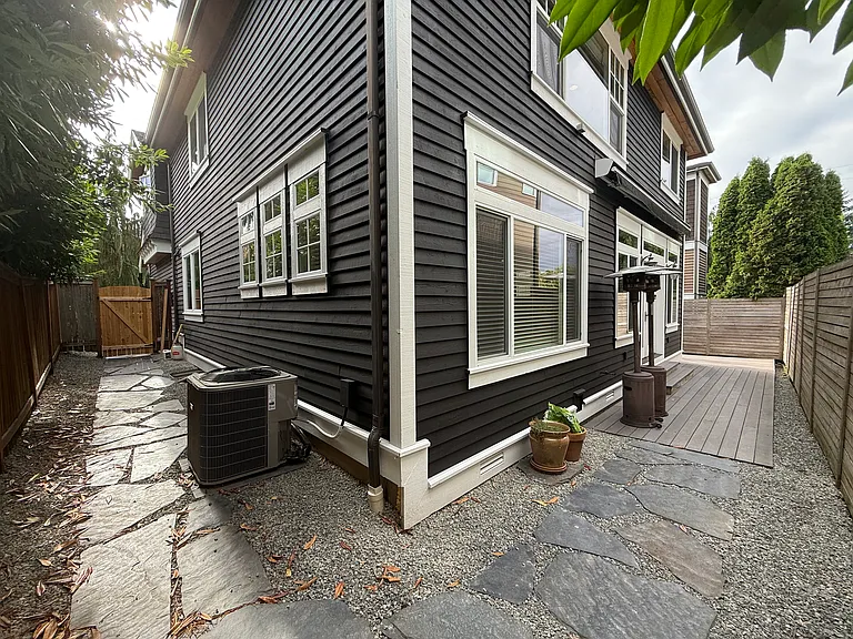823 Kirkland Way — Photo 21