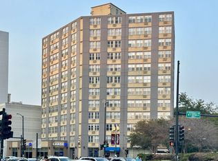 6415 N Sheridan Rd #3021, Chicago, IL 60626