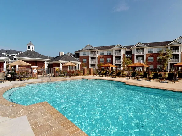 Clairmont at Harbour View Station