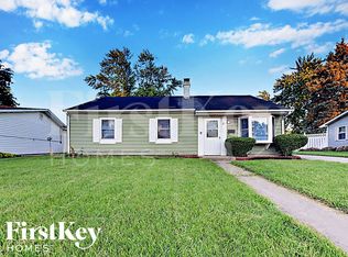 21 Concord Ave, Romeoville, IL 60446
