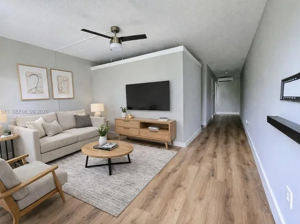 335 SW 20th St, Fort Lauderdale, FL