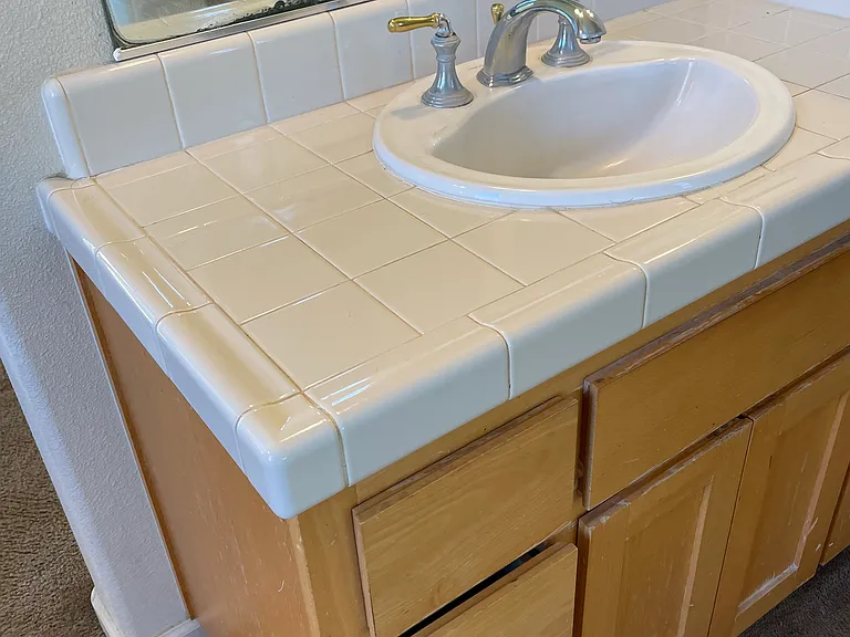 1136 Verona Way — Photo 32