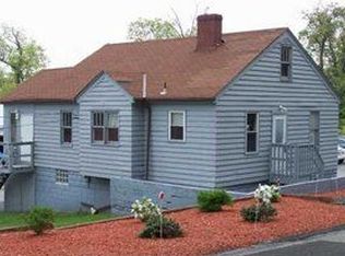 10326 Perry Hwy, Wexford, PA