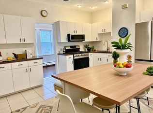 9 Beryl St UNIT 1, Roslindale, MA 02131