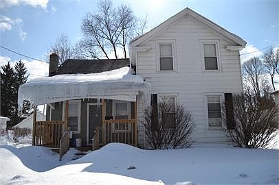 1st image of 105 Tompkins St