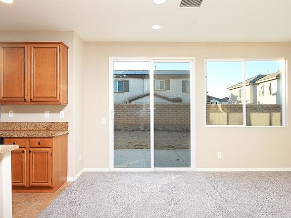5th image of 36501 Eveningside Dr