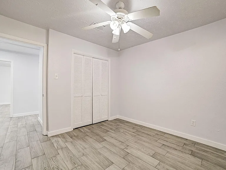 3918 Cypressdale Dr — Photo 34