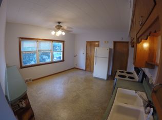 3211 S 13th St #2, Milwaukee, WI 53215