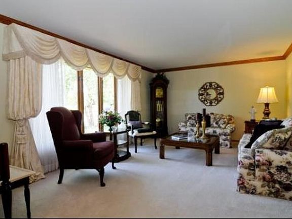 3rd image of 11266 Sandalwood Dr