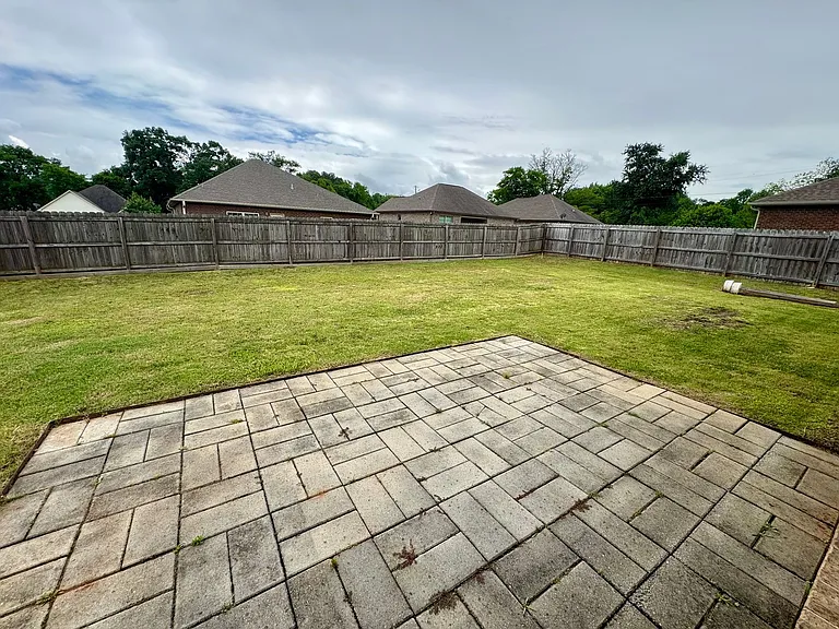 20532 Troy Ln — Photo 15