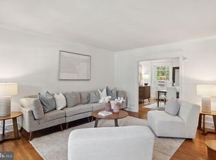 465 W Harvey St, Philadelphia, PA 19144