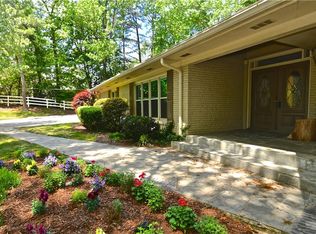 1639 Musket Rdg NW, Atlanta, GA 30327