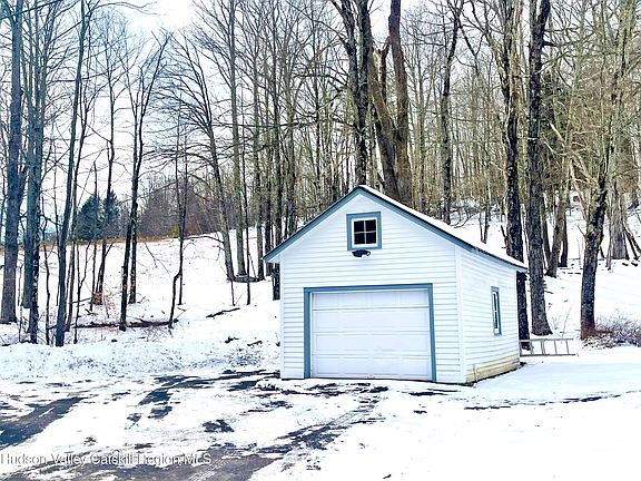 4th image of 265 Scribner Hollow Road