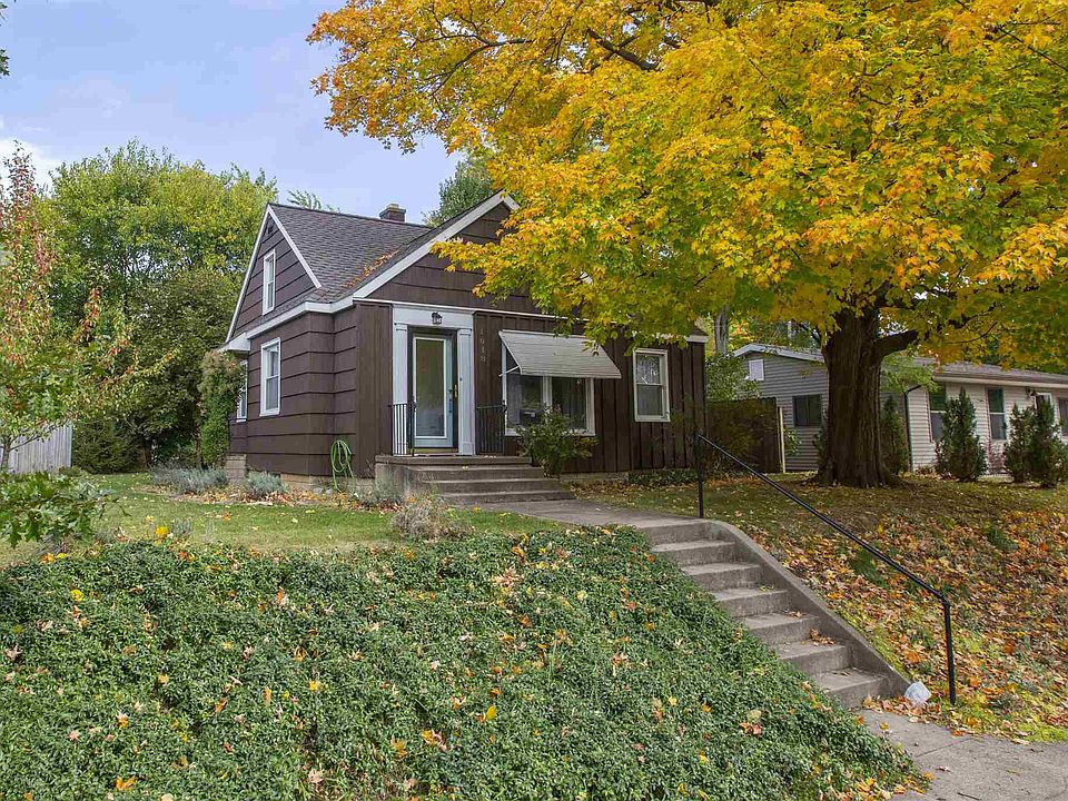1st image of 1018 N Niles Ave
