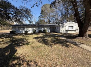 584 N Canton Club Cir, Jackson, MS 39211