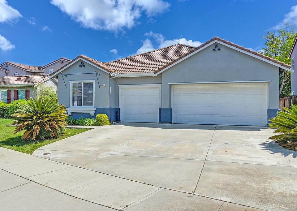 1st image of 3865 Big Bear St