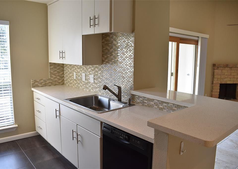 1st image of 2300 Augusta Dr APT 12