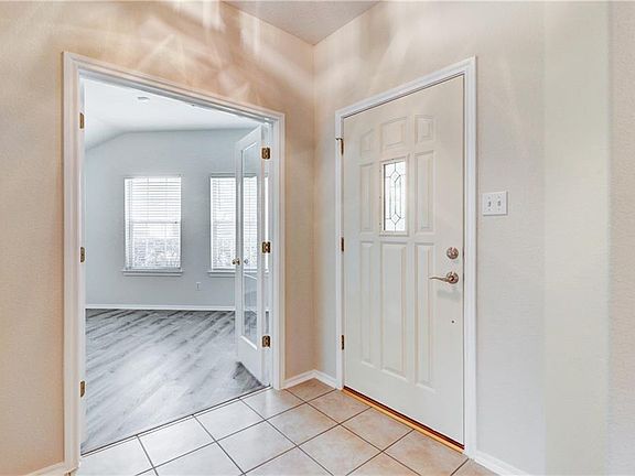 5th image of 1509 Julianas Way
