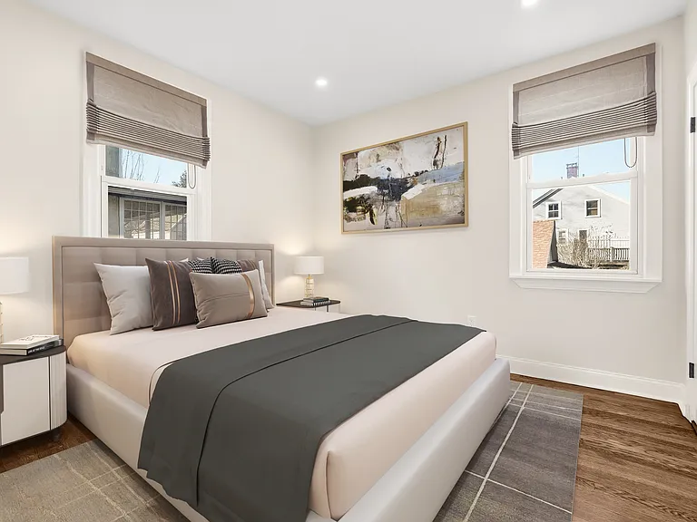 15 N Ferris St #1 — Photo 4