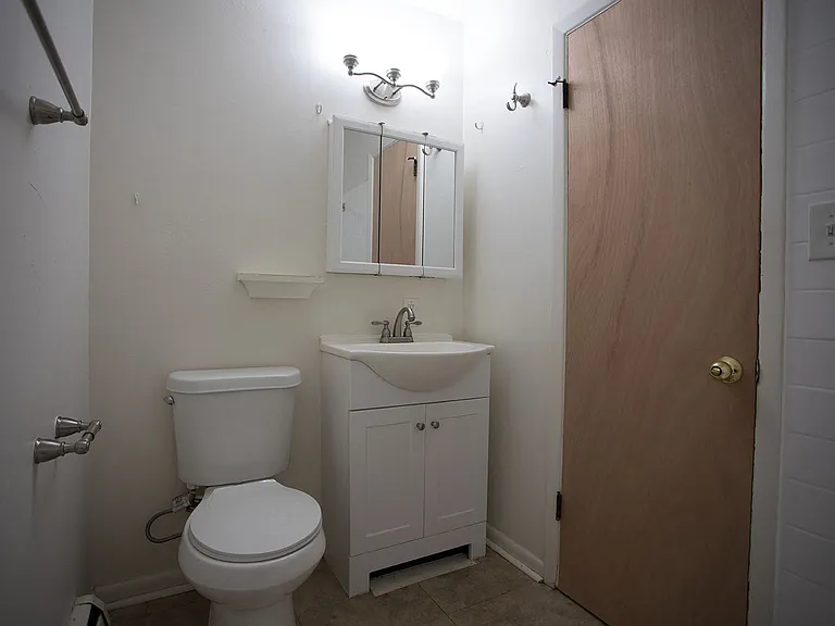3220 Madison Ave — Photo 39