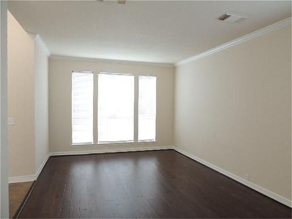 3rd image of 18611 Atascocita Forest Dr