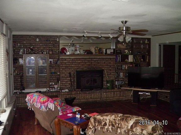 3rd image of 8403 E State Highway 31