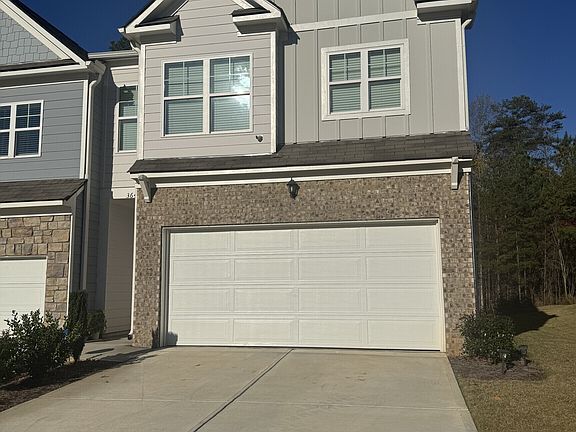 2nd image of 364 Stoneybrook Dr