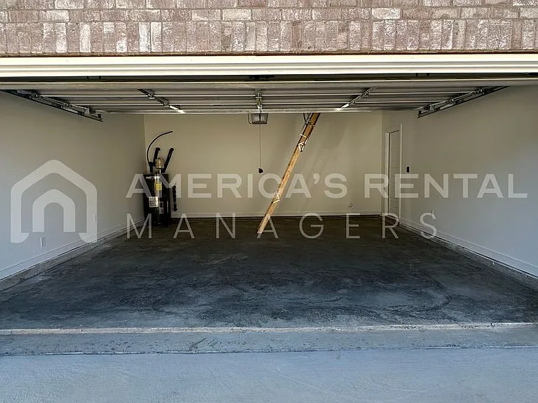 3764 Seaside Sparrow Cir — Photo 22