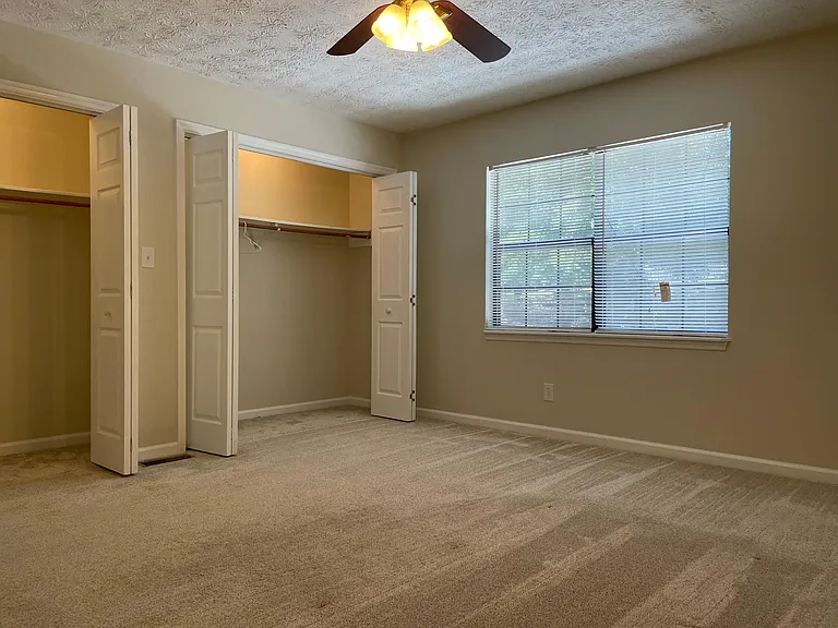 53 Vocational Dr SW — Photo 13